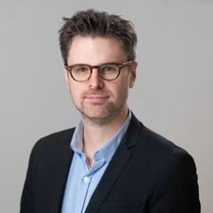 Dr Fergus Green